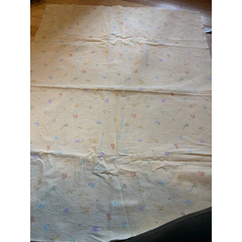 Vintage Carters  Baby Receiving Blanket Yellow Giraffe Elephant Tiger Zoo Print